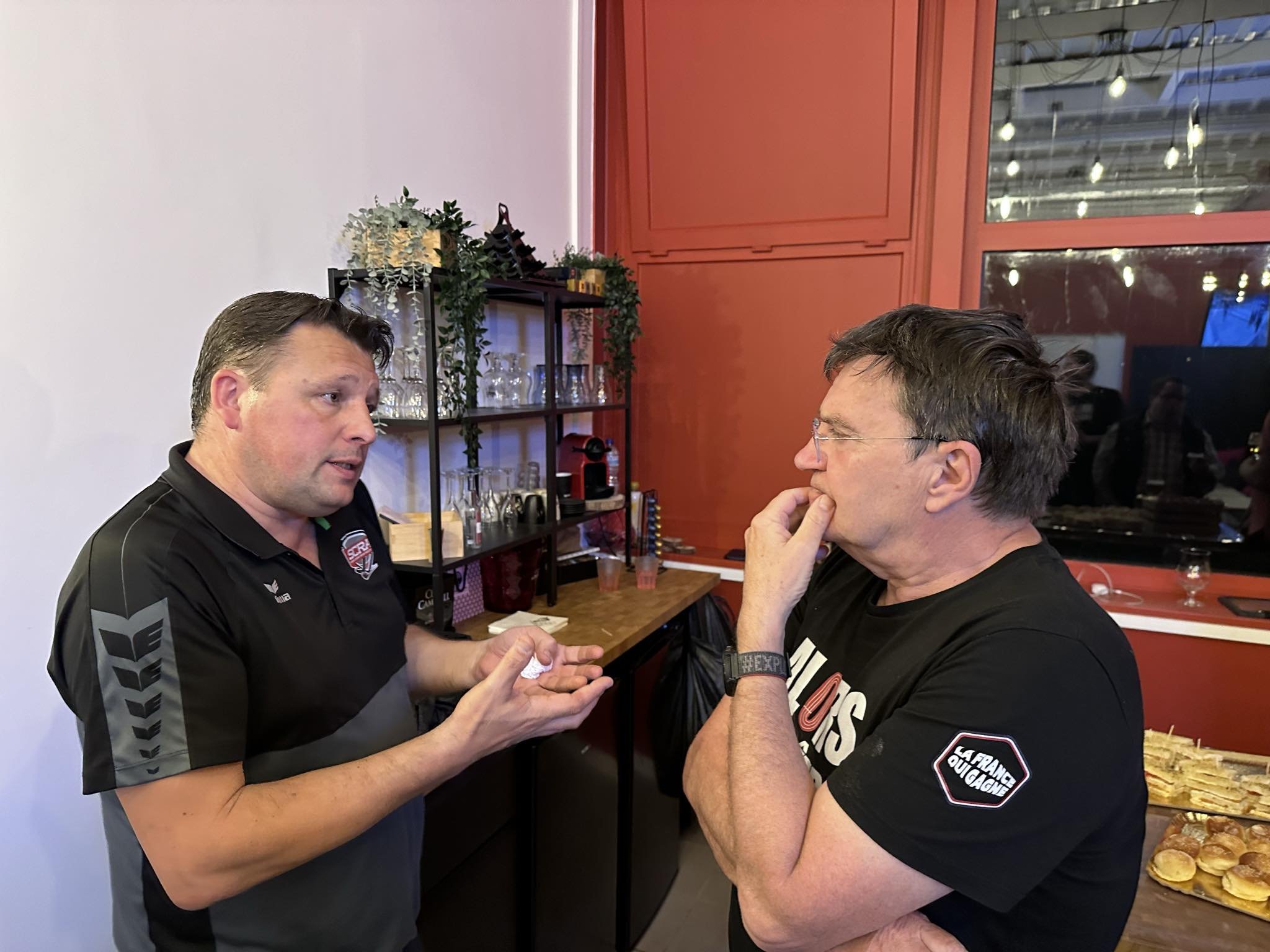 f7125355-1f59-494b-a83a-511e5b738a0f